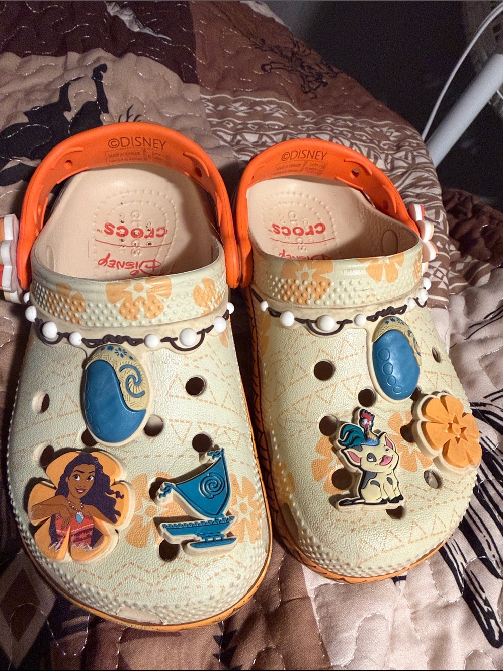 Crocs